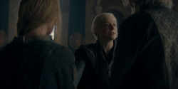 HouseOfTheDragon_3x02-QueensLanding_05244