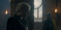 HouseOfTheDragon_3x02-QueensLanding_05267