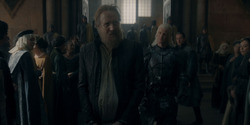 HouseOfTheDragon_3x02-QueensLanding_05300