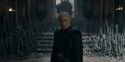 HouseOfTheDragon_3x02-QueensLanding_05317