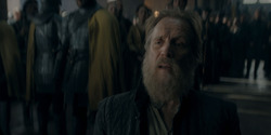 HouseOfTheDragon_3x02-QueensLanding_05348