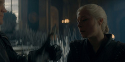 HouseOfTheDragon_3x02-QueensLanding_05430