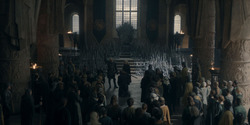HouseOfTheDragon_3x02-QueensLanding_05431