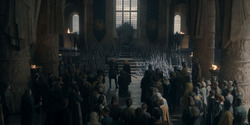 HouseOfTheDragon_3x02-QueensLanding_05432