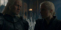 HouseOfTheDragon_3x02-QueensLanding_05442