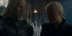 HouseOfTheDragon_3x02-QueensLanding_05444