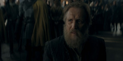 HouseOfTheDragon_3x02-QueensLanding_05473