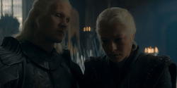 HouseOfTheDragon_3x02-QueensLanding_05490