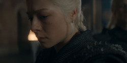 HouseOfTheDragon_3x02-QueensLanding_05505