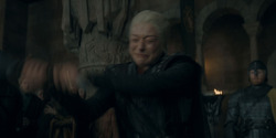 HouseOfTheDragon_3x02-QueensLanding_05550