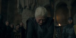 HouseOfTheDragon_3x02-QueensLanding_05556