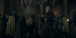 HouseOfTheDragon_3x02-QueensLanding_05567