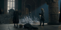 HouseOfTheDragon_3x02-QueensLanding_05618