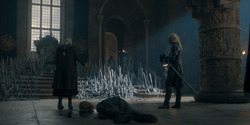 HouseOfTheDragon_3x02-QueensLanding_05619