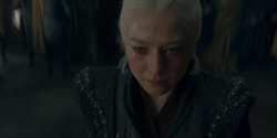HouseOfTheDragon_3x02-QueensLanding_05628