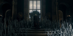 HouseOfTheDragon_3x02-QueensLanding_05685