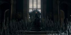 HouseOfTheDragon_3x02-QueensLanding_05692