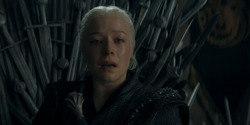 HouseOfTheDragon_3x02-QueensLanding_05791