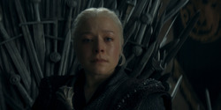 HouseOfTheDragon_3x02-QueensLanding_05795