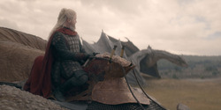 HouseOfTheDragon_3x03-RhaenyraTriumphant_0198
