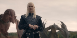 HouseOfTheDragon_3x03-RhaenyraTriumphant_0381
