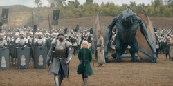 HouseOfTheDragon_3x03-RhaenyraTriumphant_0387