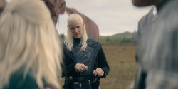 HouseOfTheDragon_3x03-RhaenyraTriumphant_0418