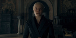 HouseOfTheDragon_3x03-RhaenyraTriumphant_0467
