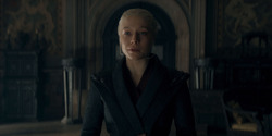 HouseOfTheDragon_3x03-RhaenyraTriumphant_0468
