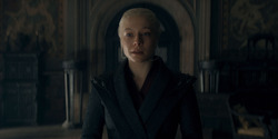 HouseOfTheDragon_3x03-RhaenyraTriumphant_0470