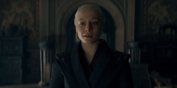 HouseOfTheDragon_3x03-RhaenyraTriumphant_0476