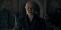 HouseOfTheDragon_3x03-RhaenyraTriumphant_0477
