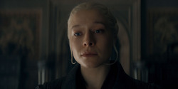 HouseOfTheDragon_3x03-RhaenyraTriumphant_0513
