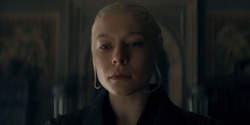 HouseOfTheDragon_3x03-RhaenyraTriumphant_0539
