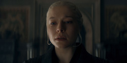 HouseOfTheDragon_3x03-RhaenyraTriumphant_0541