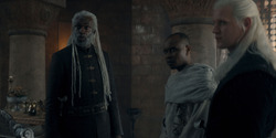 HouseOfTheDragon_3x03-RhaenyraTriumphant_0725