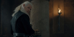 HouseOfTheDragon_3x03-RhaenyraTriumphant_0766