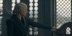HouseOfTheDragon_3x03-RhaenyraTriumphant_0856
