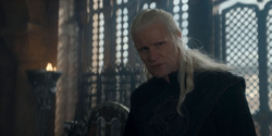 HouseOfTheDragon_3x03-RhaenyraTriumphant_0987