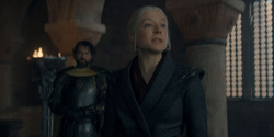HouseOfTheDragon_3x03-RhaenyraTriumphant_1017