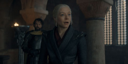 HouseOfTheDragon_3x03-RhaenyraTriumphant_1023