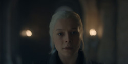 HouseOfTheDragon_3x03-RhaenyraTriumphant_1063