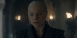 HouseOfTheDragon_3x03-RhaenyraTriumphant_1065