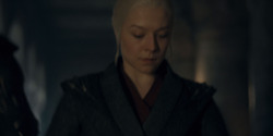 HouseOfTheDragon_3x03-RhaenyraTriumphant_1074