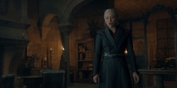 HouseOfTheDragon_3x03-RhaenyraTriumphant_1125