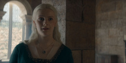 HouseOfTheDragon_3x03-RhaenyraTriumphant_1364