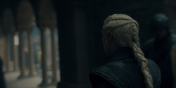 HouseOfTheDragon_3x03-RhaenyraTriumphant_1424