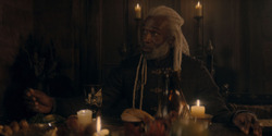HouseOfTheDragon_3x03-RhaenyraTriumphant_1902