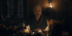 HouseOfTheDragon_3x03-RhaenyraTriumphant_1910