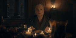 HouseOfTheDragon_3x03-RhaenyraTriumphant_1974